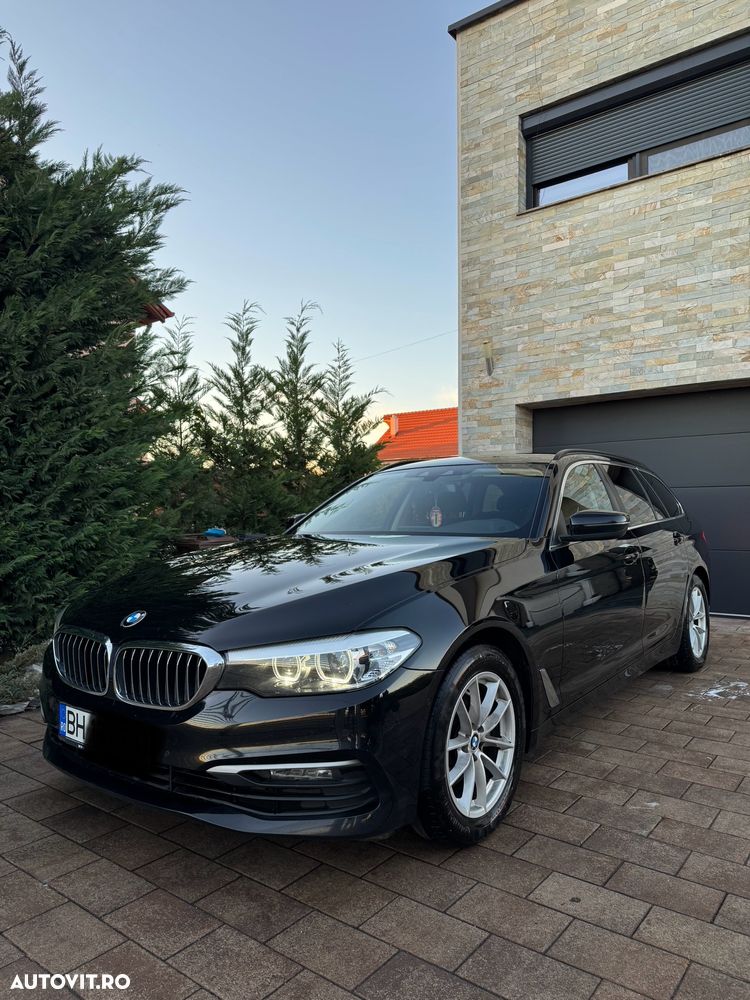 BMW Seria 5 520d Touring Aut. Luxury Line - 2