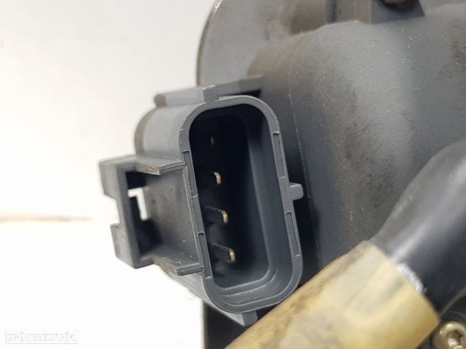 FECHADURA PORTA LATERAL ESQUERDA CHRYSLER VOYAGER IV 2006 - - 1