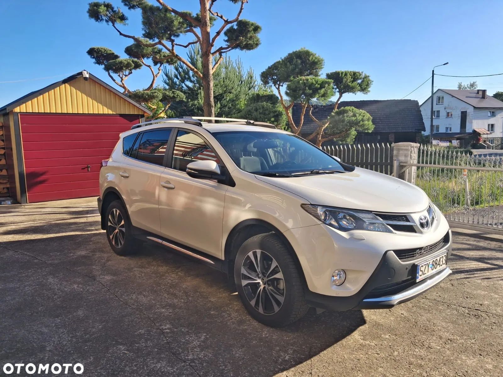 Toyota RAV4 - 1
