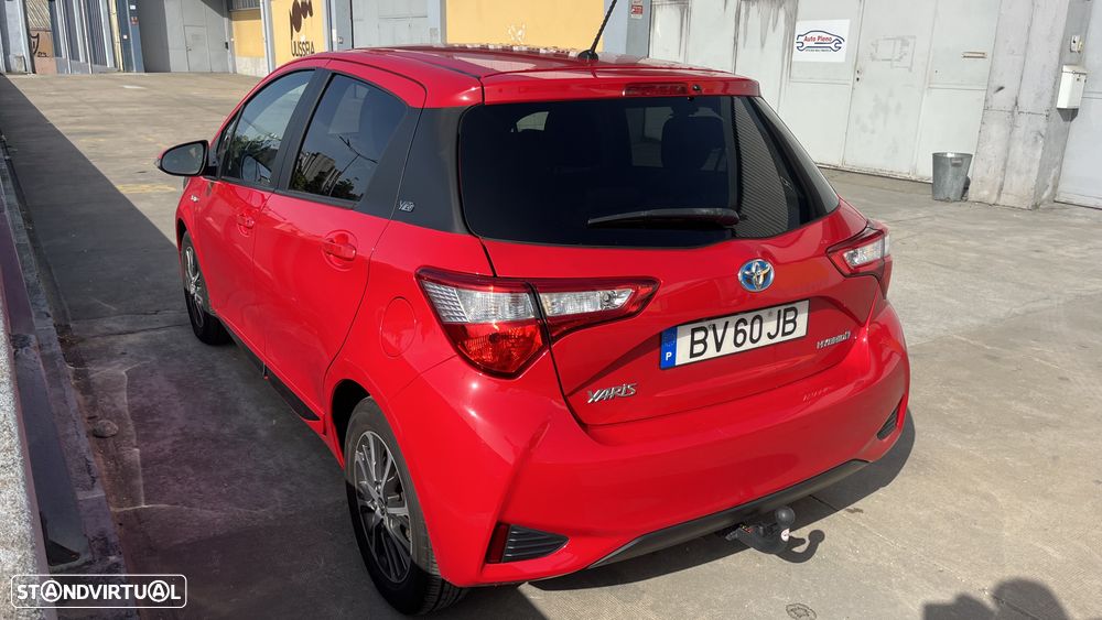 Toyota Yaris 1.5 HSD Comfort +P.Style+Navi - 6