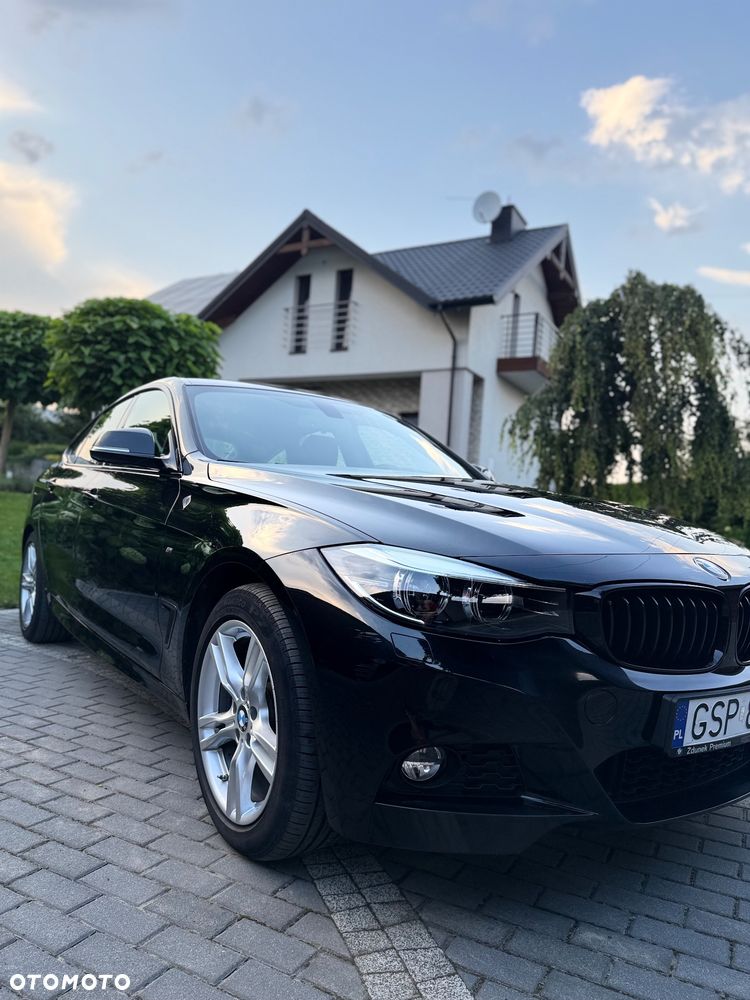 BMW Seria 3 320i xDrive M Sport - 8