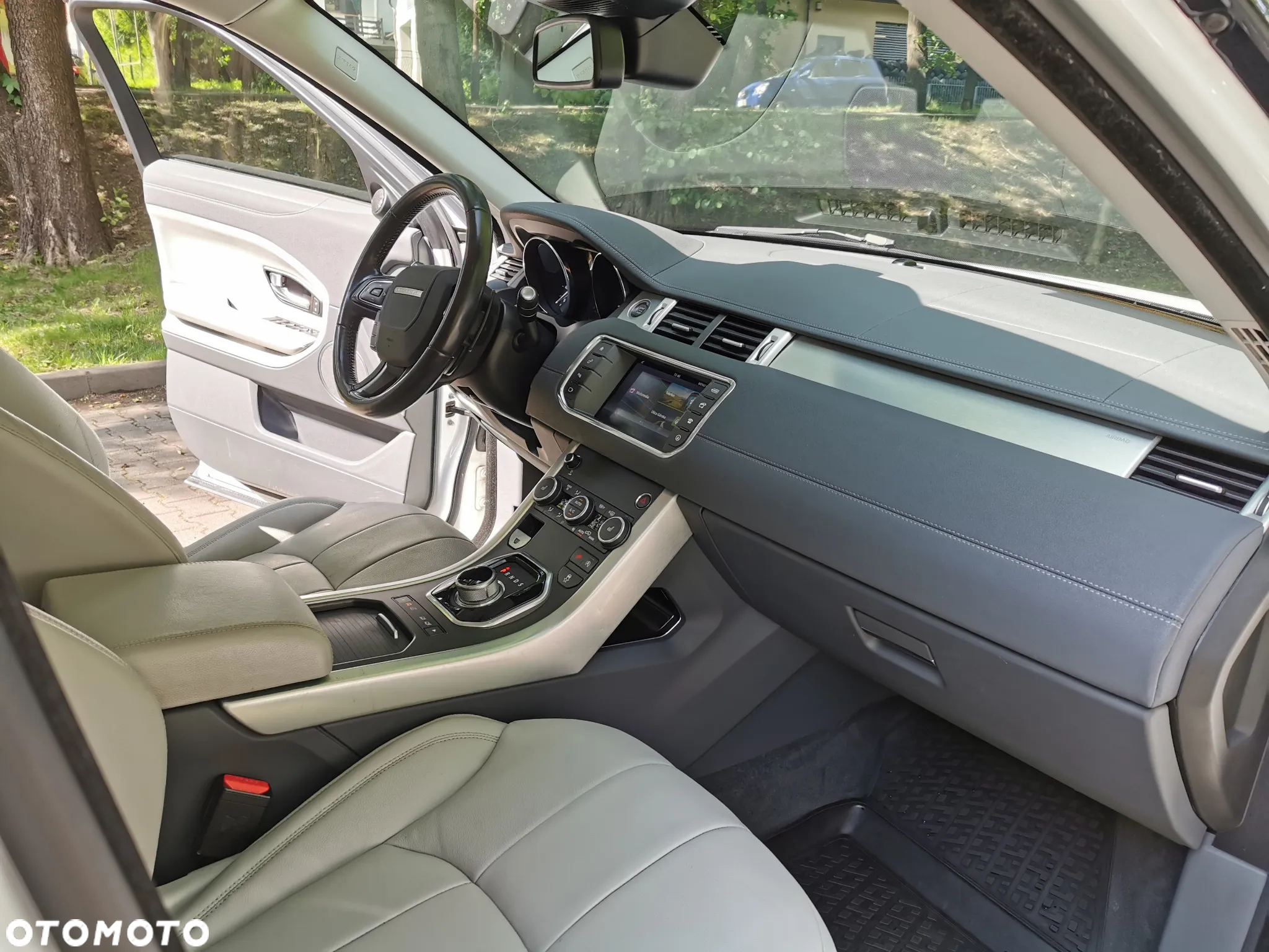 Land Rover Range Rover Evoque 2.0TD4 SE - 12