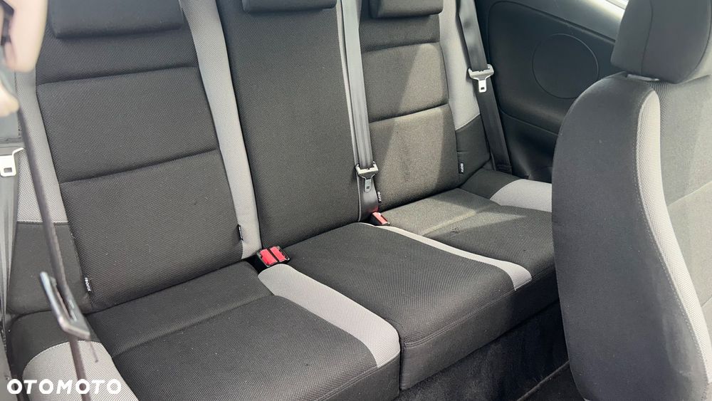 Peugeot 207 1.4 16V Presence - 10