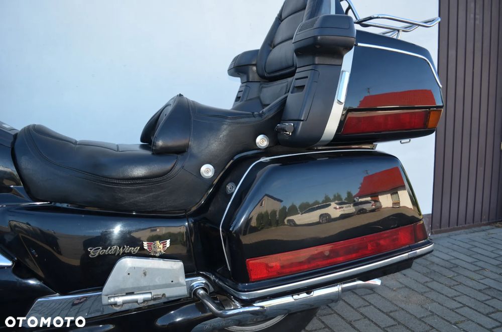 Honda GL - 24