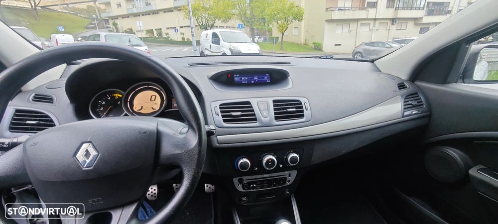 Renault Mégane Sport Tourer 1.5 dCi Confort - 5