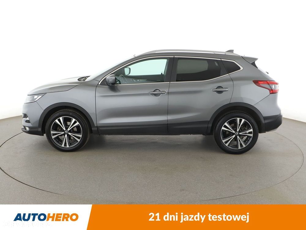 Nissan Qashqai - 2