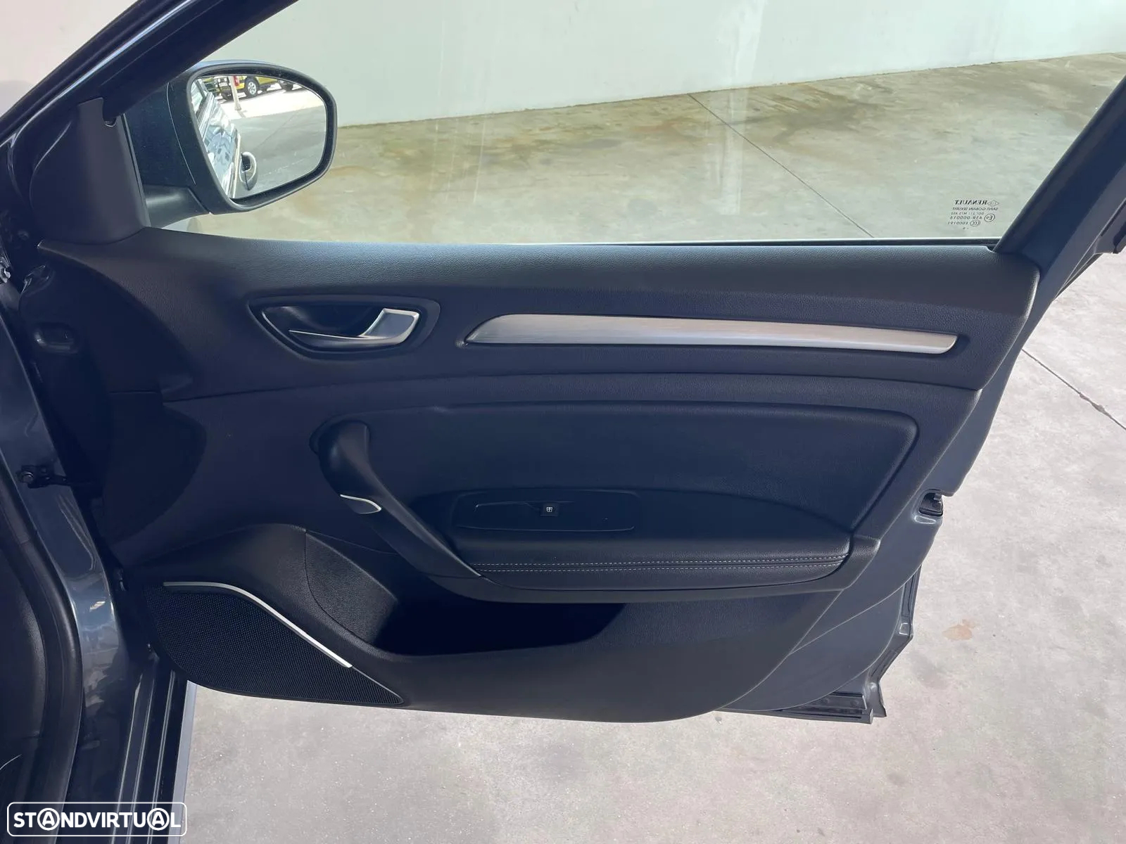 Renault Mégane 1.5 Blue dCi Intens EDC - 35
