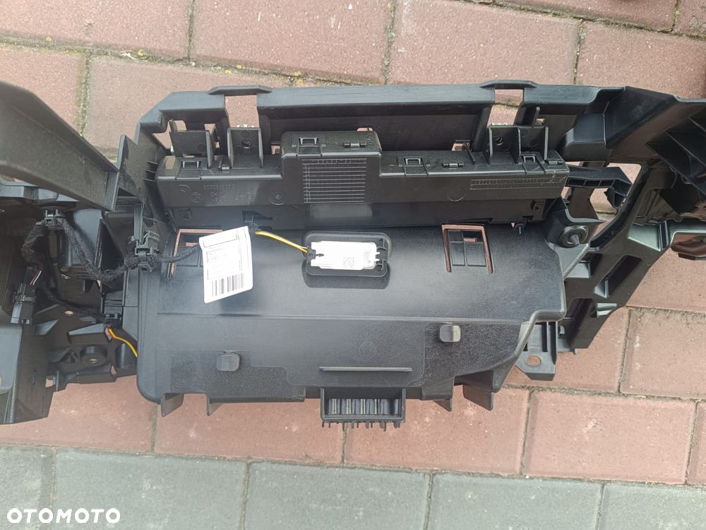 Deska rozdzielcza BMW X3 G45 - 4