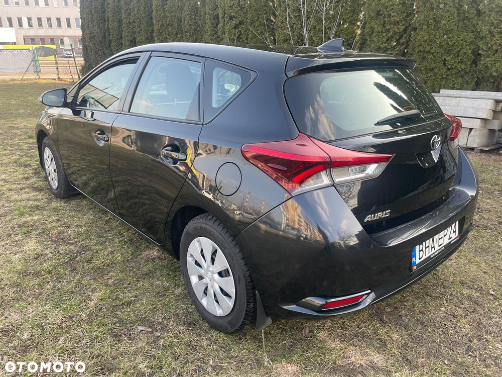 Toyota Auris 1.6 Active - 2