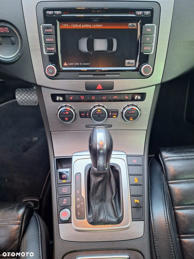 Volkswagen Passat 2.0 TDI Highline DSG - 11