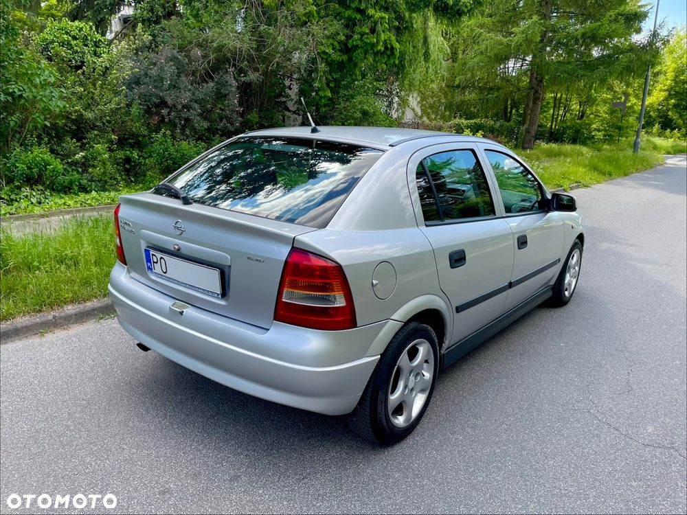 Opel Astra - 3