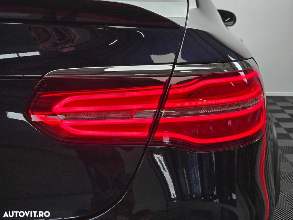 Mercedes-Benz GLC Coupe 250 d 4Matic 9G-TRONIC AMG Line - 36