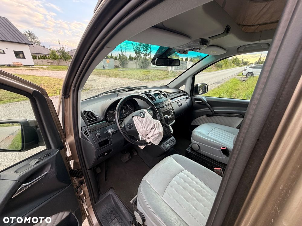Mercedes-Benz Viano 3.0 CDI DPF lang Automatik Avantgarde - 25