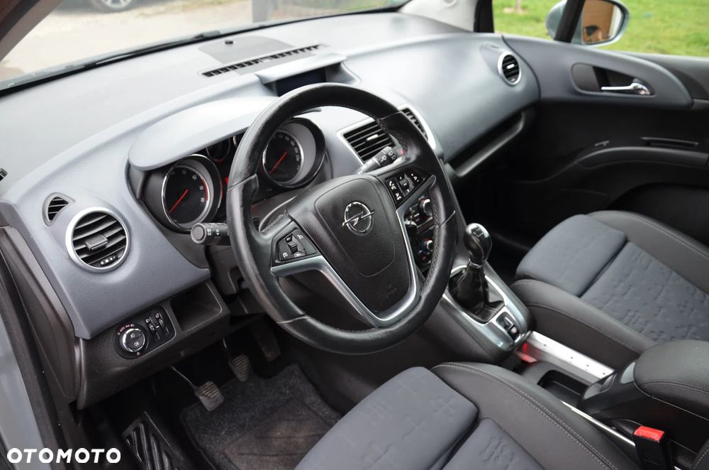 Opel Meriva 1.4 Innovation - 19