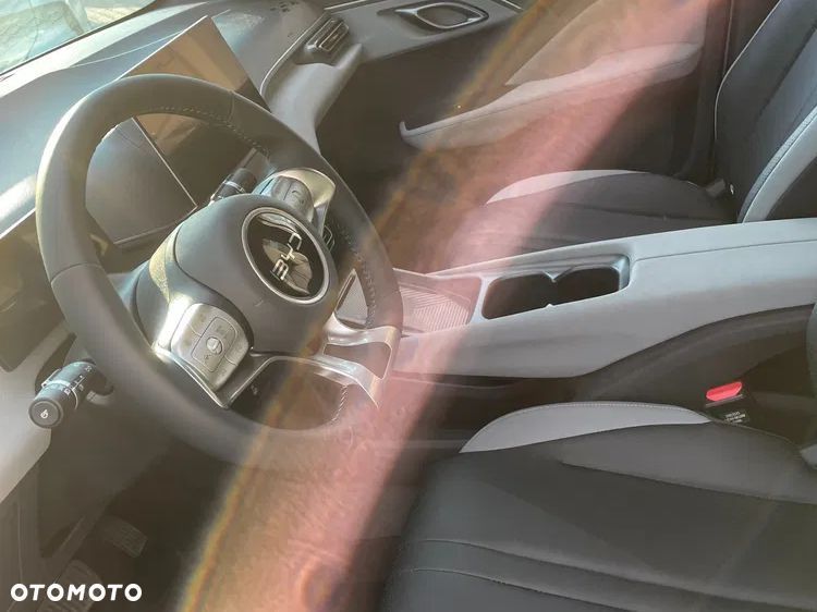 BYD Dolphin Surf 43.2kWh Comfort - 12