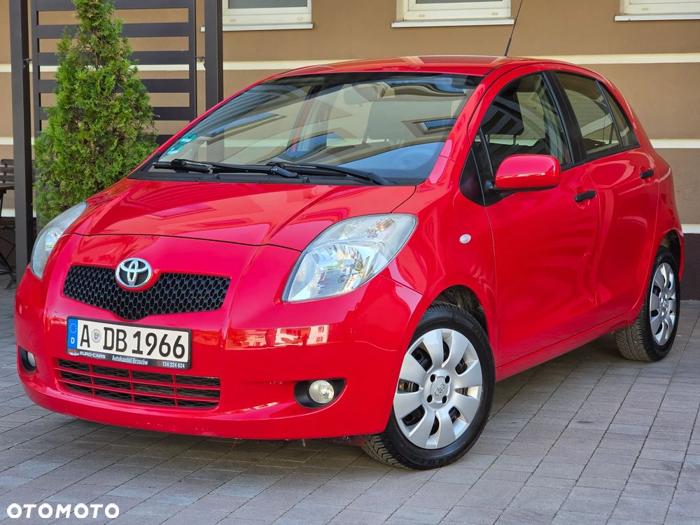 Toyota Yaris 1.3 VVT-i Sol - 11