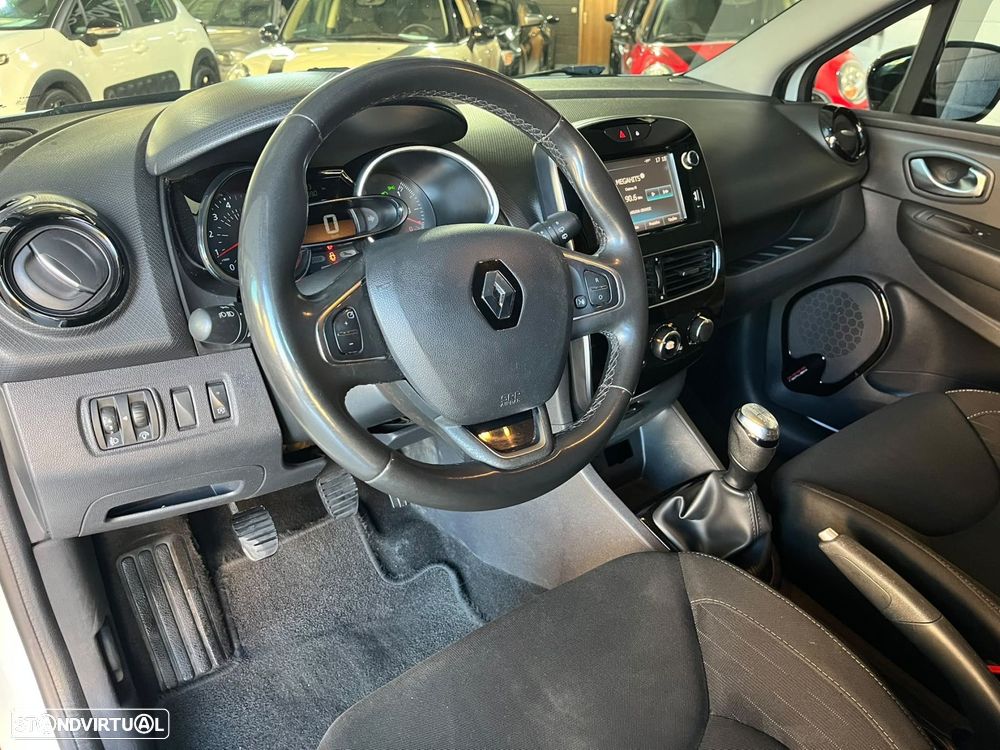 Renault Clio Sport Tourer 1.5 dCi Limited - 11