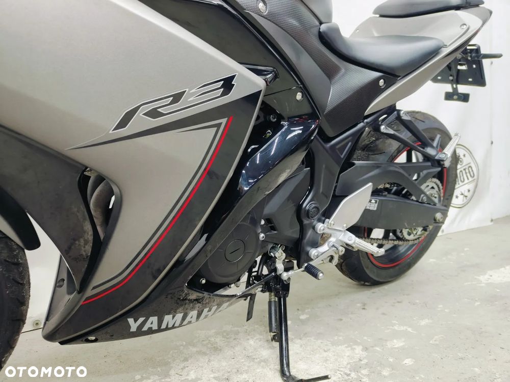 Yamaha R3 - 21