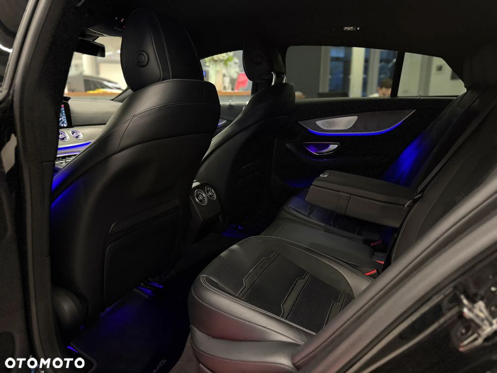 Mercedes-Benz AMG GT - 6