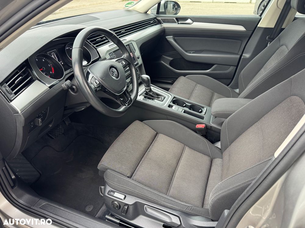 Volkswagen Passat 2.0 TDI SCR (BlueMotion Technology) DSG Highline - 13