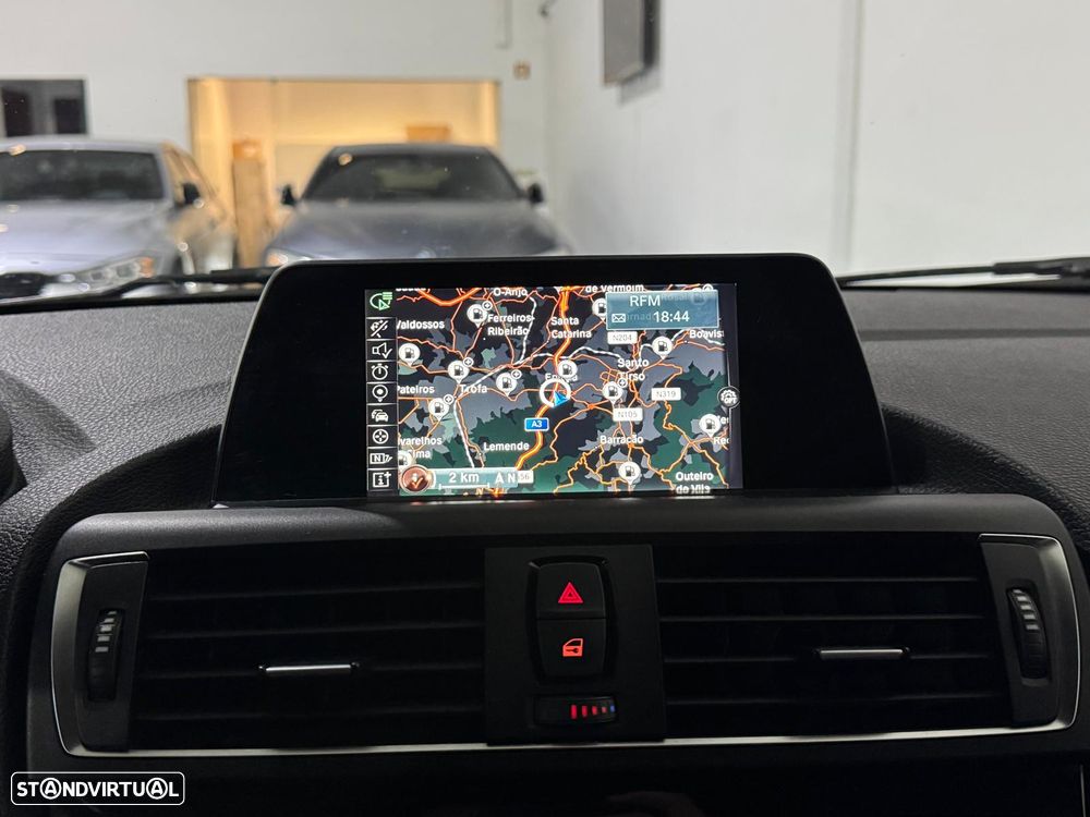 BMW 118 d Pack M - 23