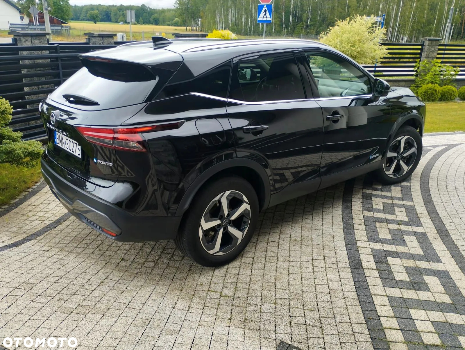 Nissan Qashqai 1.5 e-POWER Black Edition - 11