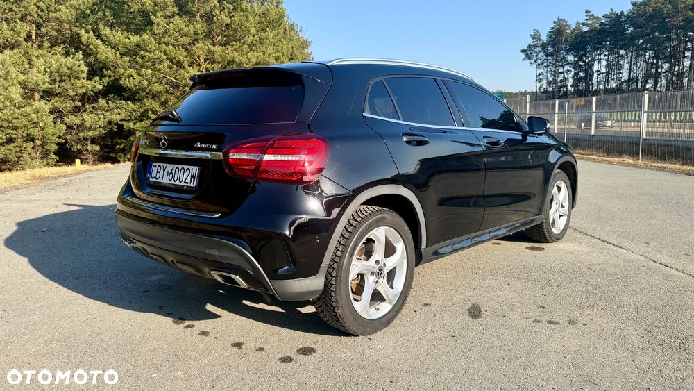 Mercedes-Benz GLA 250 4Matic 7G-DCT AMG Line - 7