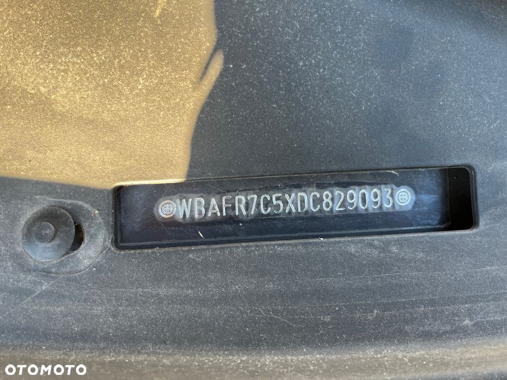 BMW Seria 5 535i - 12