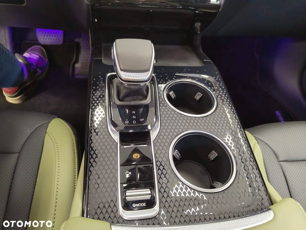 Hongqi HS3 1.5T FWD - 26
