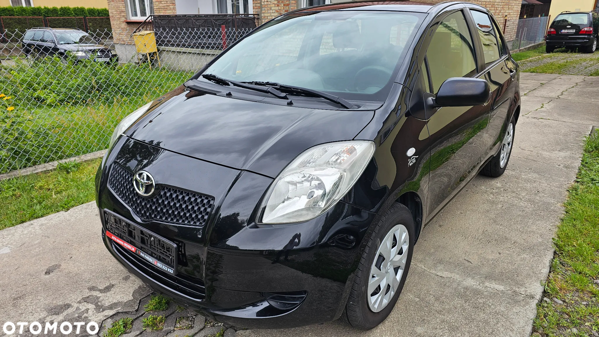 Toyota Yaris 1.3 VVT-i Sol - 12
