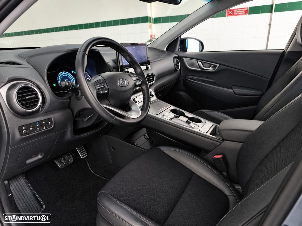 Hyundai Kauai 64 kWh Premium+P.Premium - 14