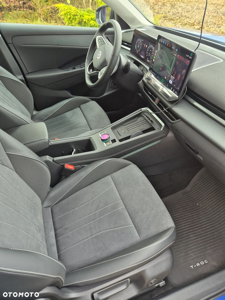 Volkswagen T-Roc 1.5 eTSI Style DSG - 11