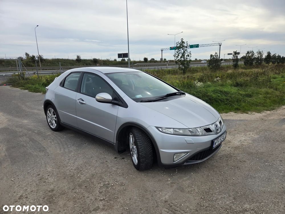 Honda Civic 1.8i-VTEC Sport - 1
