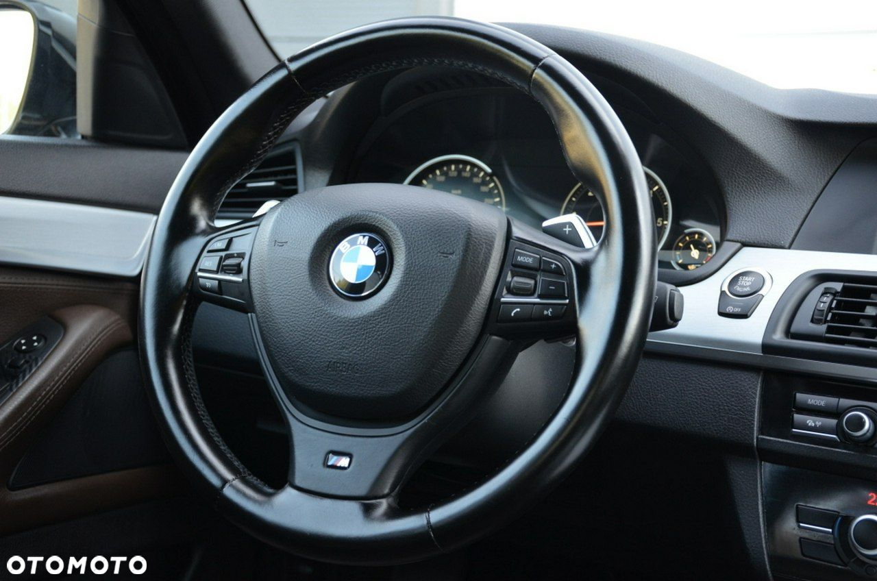 BMW Seria 5 - 32