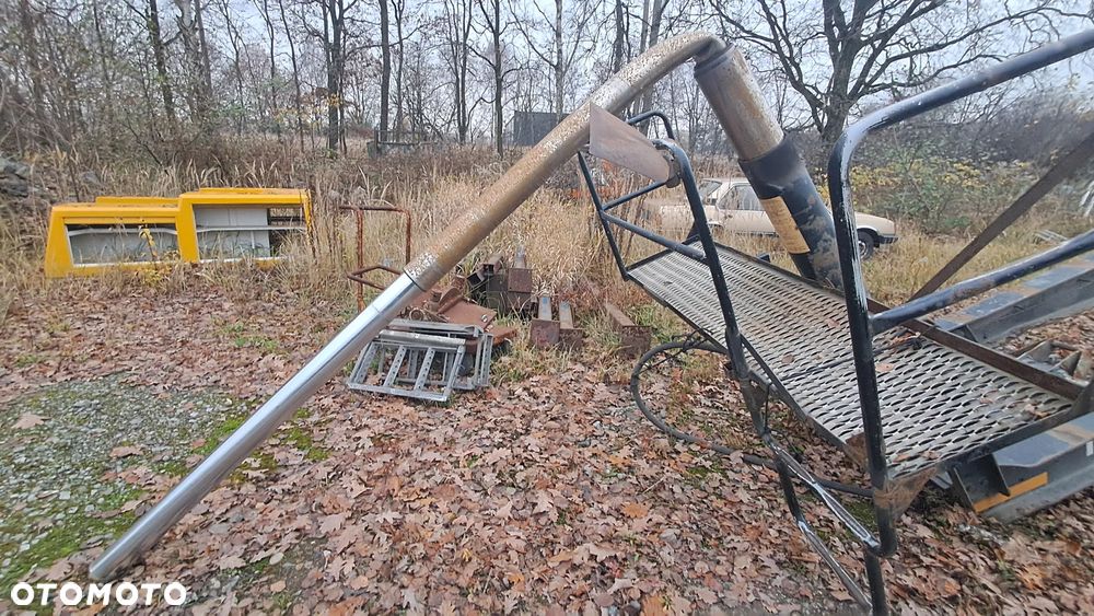 Silownik 5sekcji naczepa mega na uchwytach