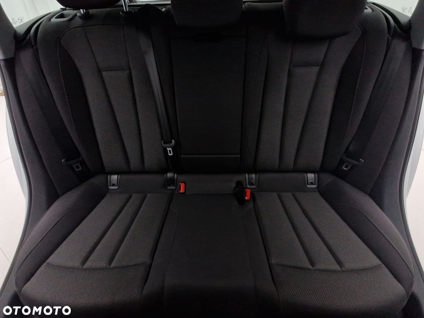Audi A4 2.0 TDI S tronic - 23