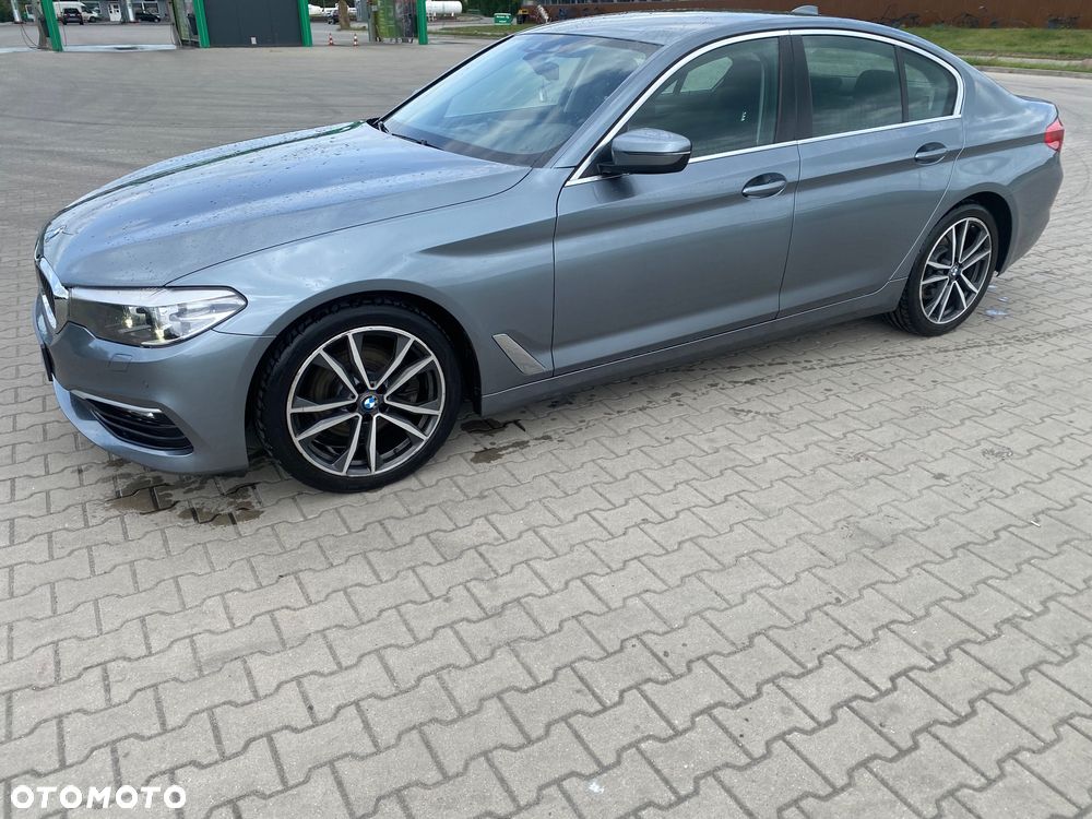 BMW Seria 5 520i - 2