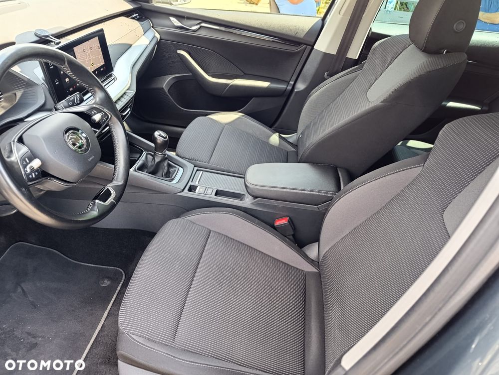 Skoda Octavia 2.0 TDI Style - 7