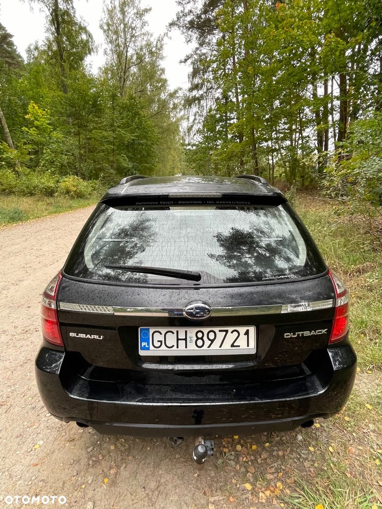 Subaru Outback - 4