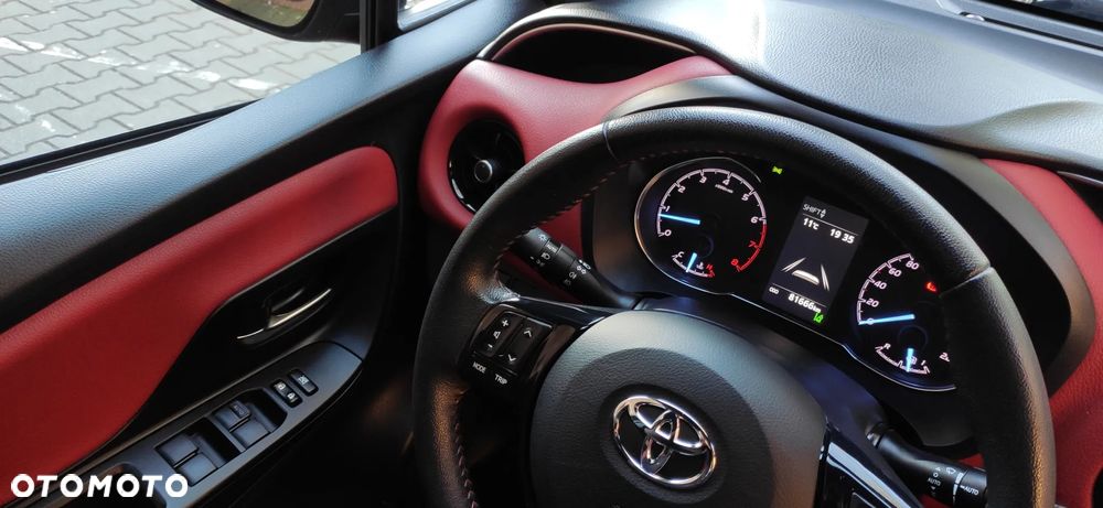 Toyota Yaris 1.5 Selection - 32