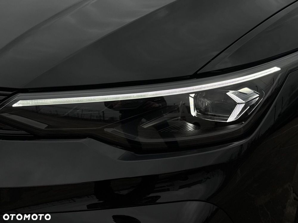 Volkswagen Golf - 39