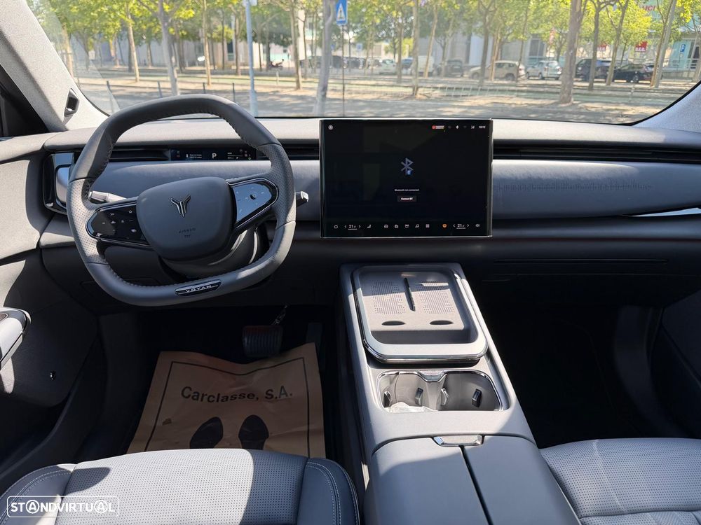 Voyah Courage 80 kWh Exclusive - 3
