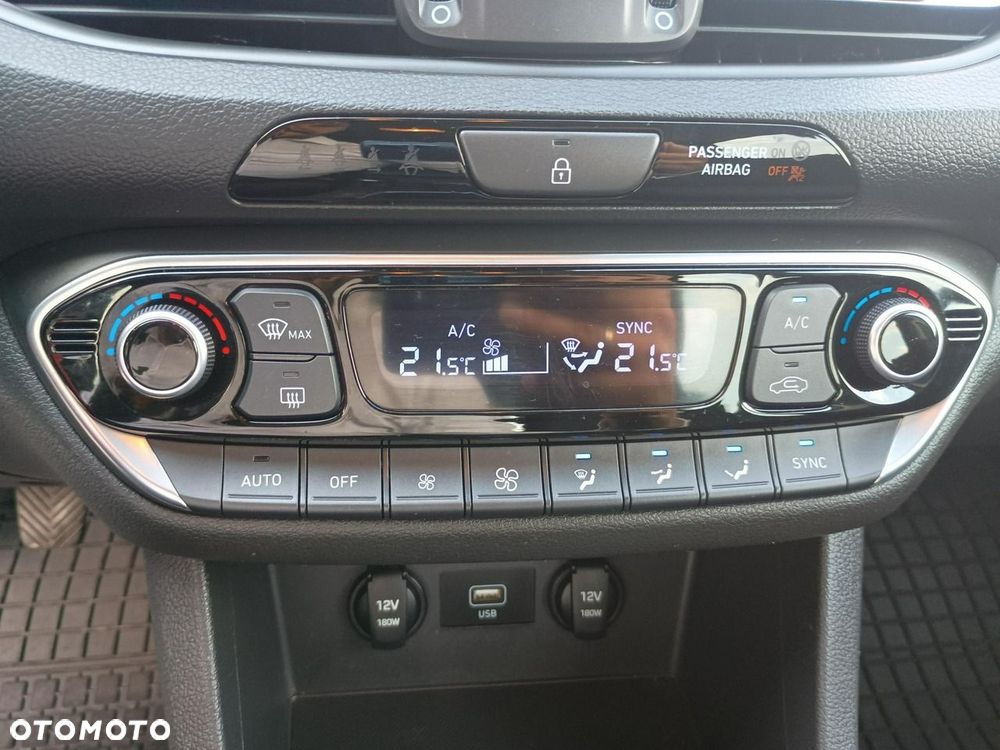 Hyundai i30 1.0 T-GDI Smart - 23