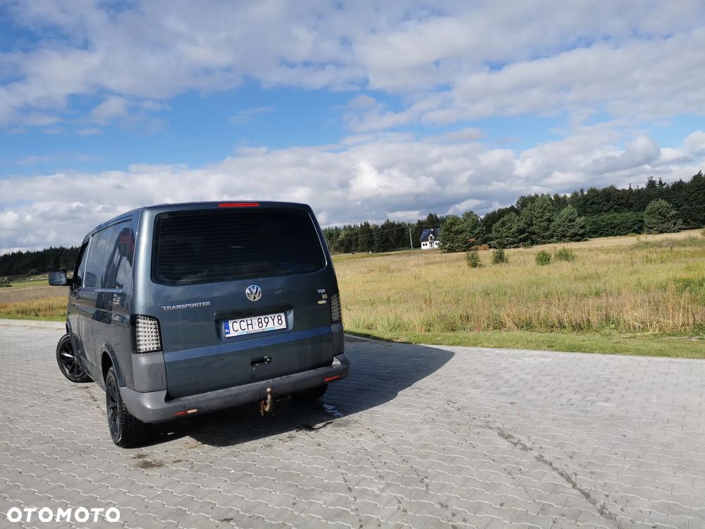 Volkswagen Transporter T5 - 4