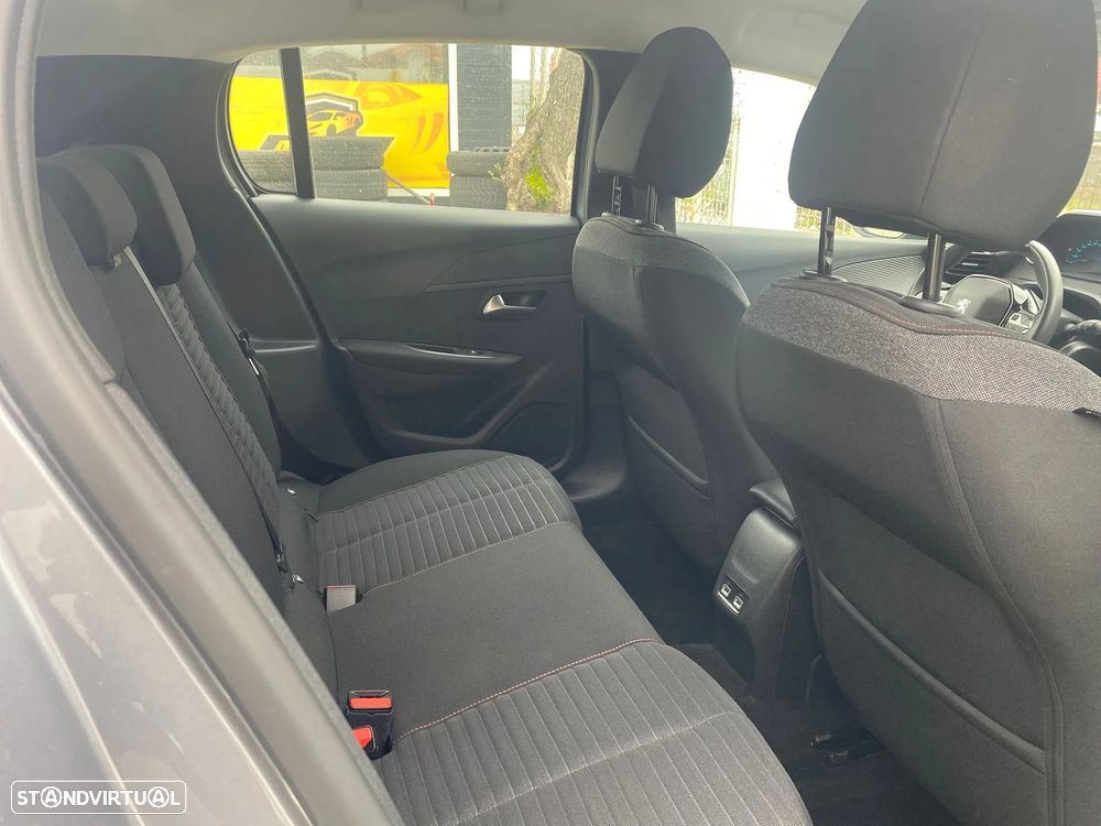 Peugeot e-208 Active Pack - 25