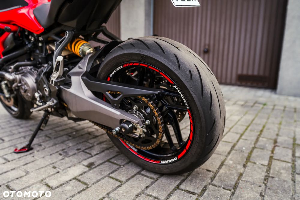Ducati Monster - 12