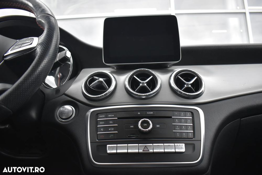 Mercedes-Benz CLA - 34