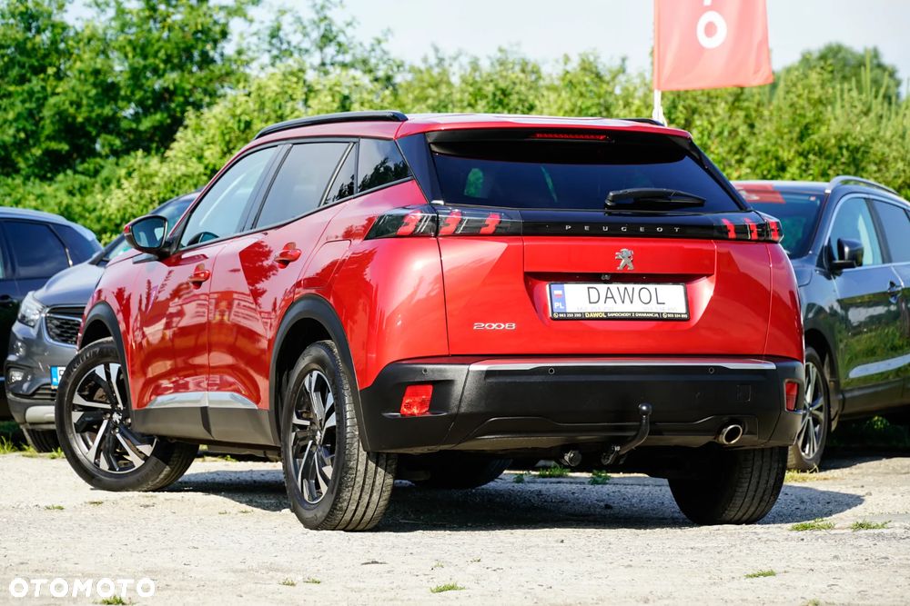 Peugeot 2008 1.5 BlueHDi Allure S&S EAT8 - 14