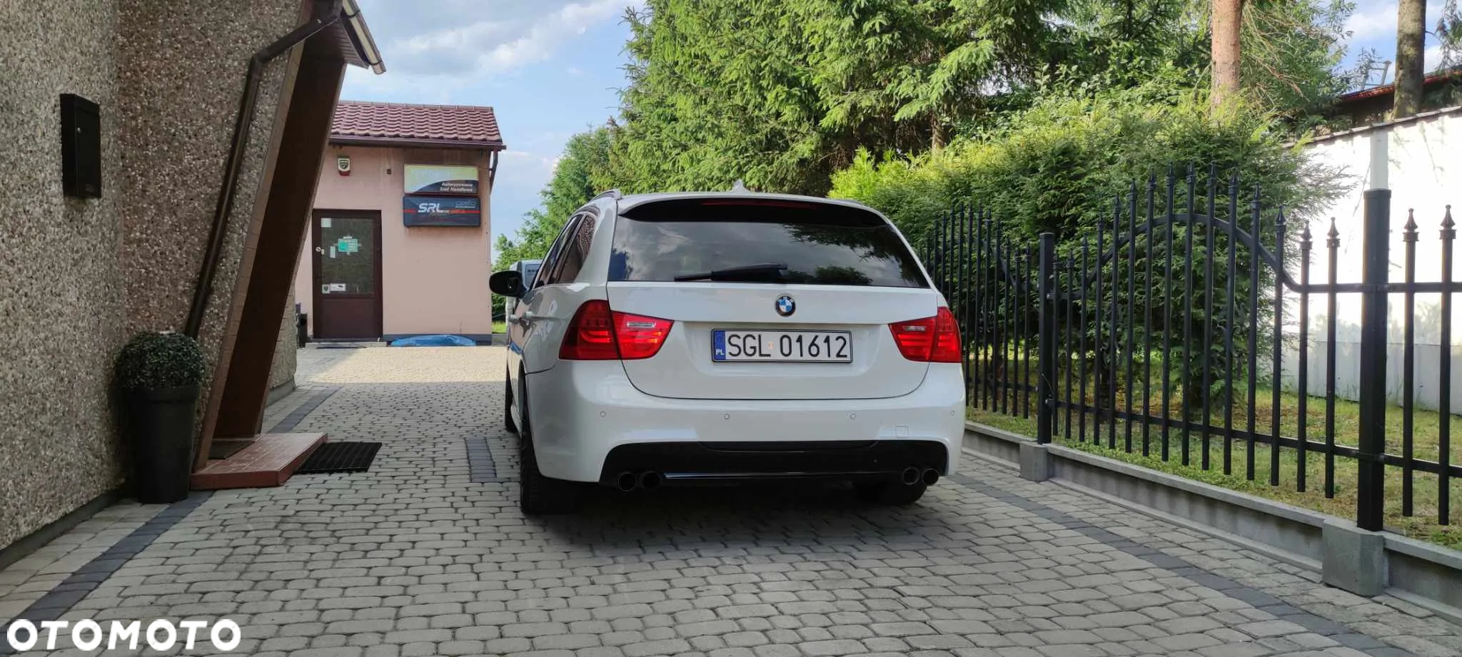 BMW Seria 3 325d DPF Touring - 2