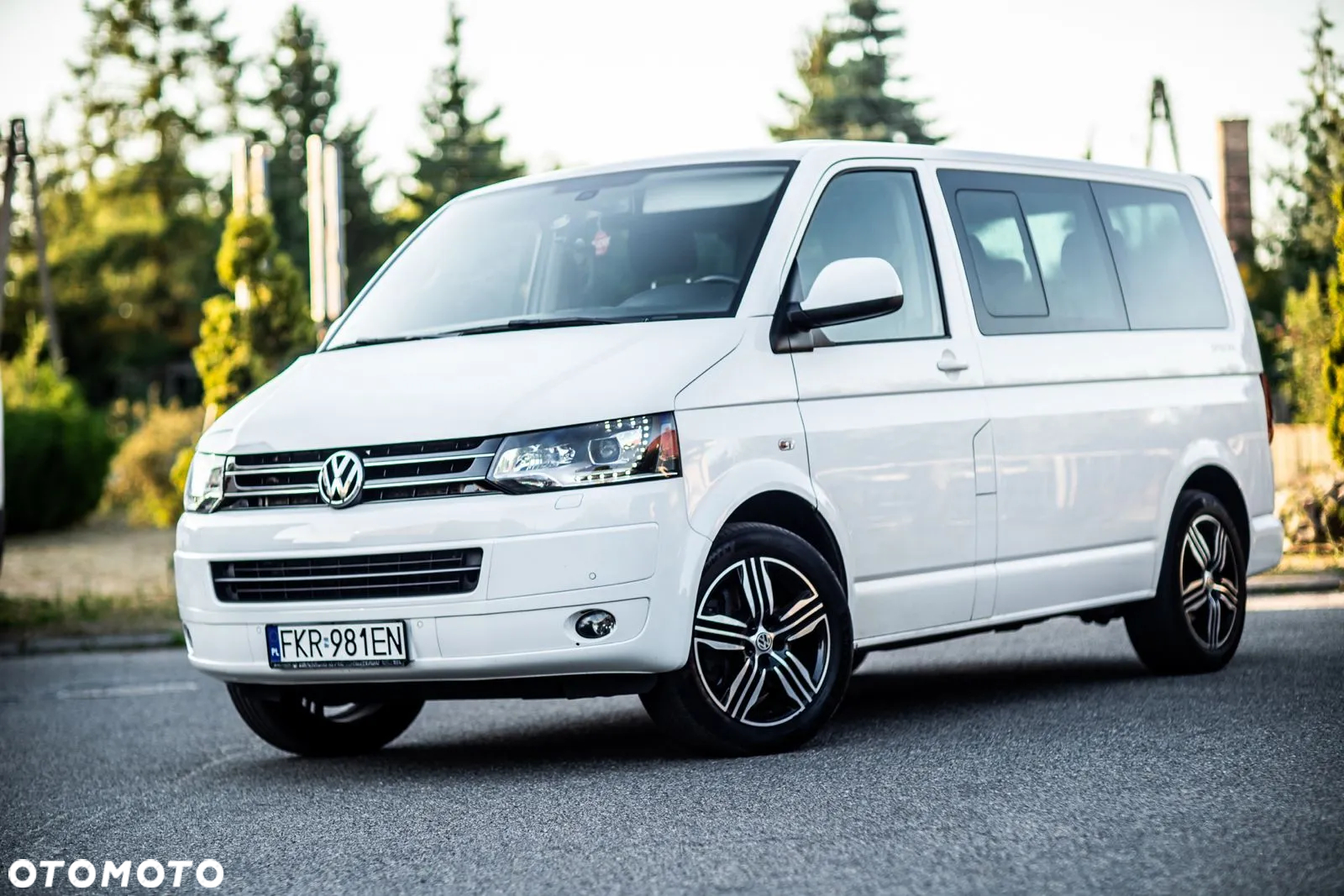 Volkswagen Multivan TDI L1 Startline 4Motion - 21